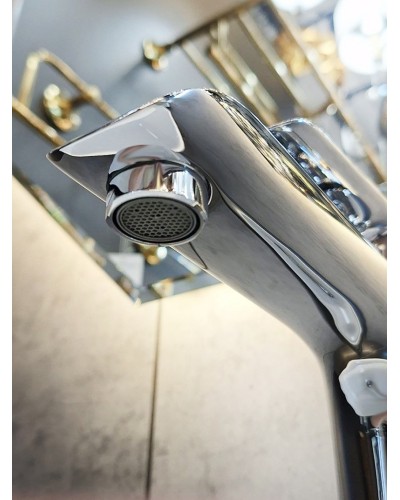 Смеситель для раковины AltroBagno Costanza 010218 Cr