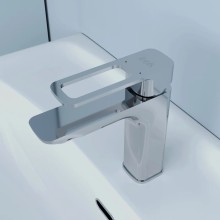 Смеситель для раковины IDDIS Slide SLISB00i01