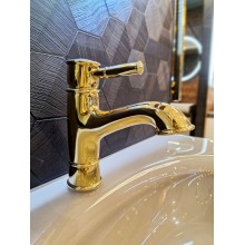 Смеситель для раковины AltroBagno Beatrice Duo 0131 Or