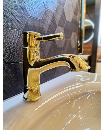 Смеситель для раковины AltroBagno Beatrice Duo 0131 Or