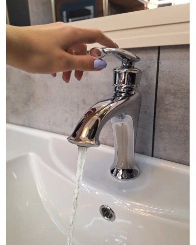 Смеситель для раковины AltroBagno Beatrice 0112 Cr