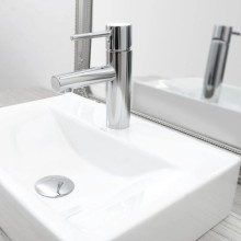 Смеситель для раковины без донного клапана Rea Tess REA-B8801