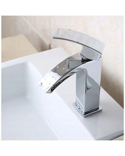 Смеситель для раковины без донного клапана Rea Enzo REA-B0113