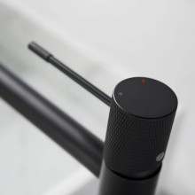 Смеситель для раковины без донного клапана Vincea Desire VBF-1D2MB