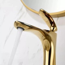 Смеситель для раковины Grocenberg GB2001GO