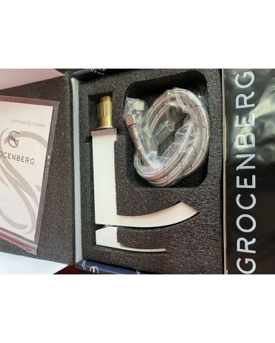 Смеситель для раковины Grocenberg GB2007WC