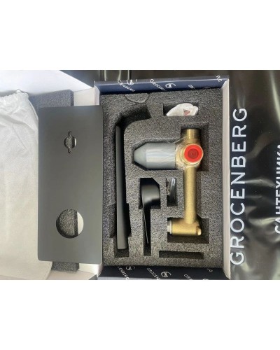 Смеситель для раковины Grocenberg GB599BL