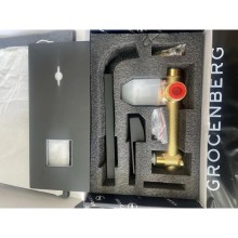 Смеситель для раковины Grocenberg GB588BL