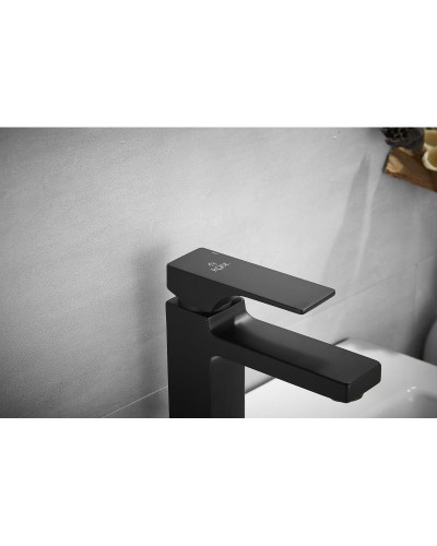 Смеситель для раковины Rose R1001H-1