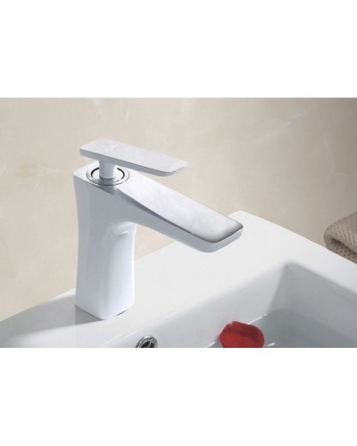 Смеситель для раковины Rose R1601F