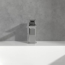 Смеситель для раковины с донным клапаном Villeroy & Boch Subway 3.0 TVW11200200061