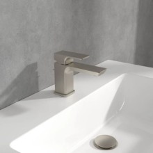 Смеситель для раковины с донным клапаном Villeroy & Boch Subway 3.0 TVW11200100064