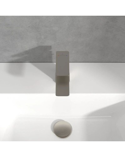 Смеситель для раковины с донным клапаном Villeroy & Boch Subway 3.0 TVW11200100064