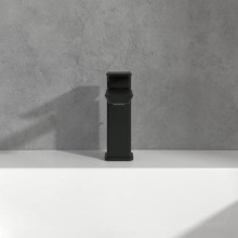 Смеситель для раковины с донным клапаном Villeroy & Boch Subway 3.0 TVW112002000K5