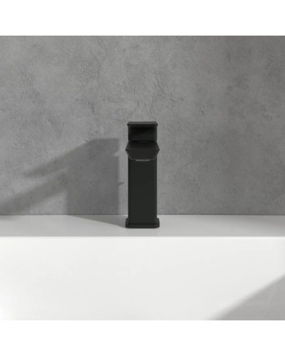 Смеситель для раковины с донным клапаном Villeroy & Boch Subway 3.0 TVW112002000K5