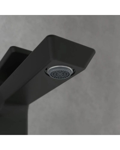 Смеситель для раковины с донным клапаном Villeroy & Boch Subway 3.0 TVW112002000K5