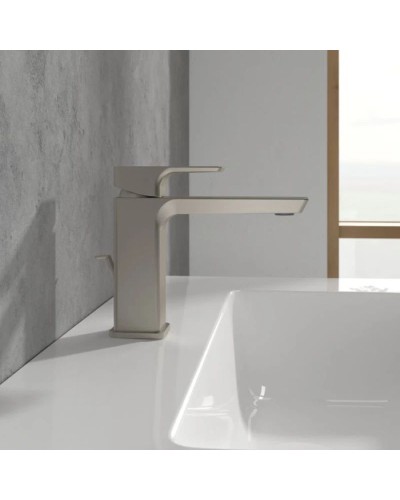 Смеситель для раковины с донным клапаном Villeroy & Boch Subway 3.0 TVW11200200064