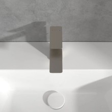 Смеситель для раковины с донным клапаном Villeroy & Boch Subway 3.0 TVW11200200064