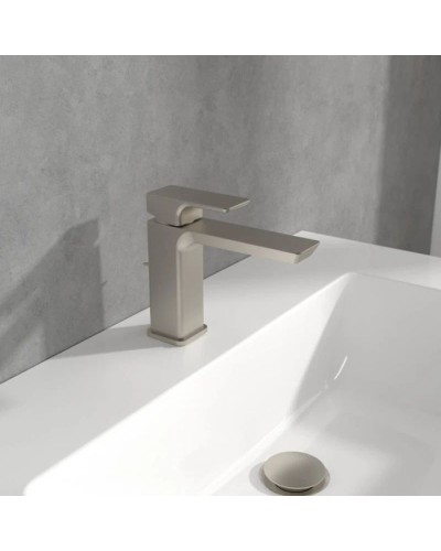 Смеситель для раковины с донным клапаном Villeroy & Boch Subway 3.0 TVW11200200064