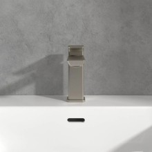 Смеситель для раковины без донного клапана Villeroy & Boch Subway 3.0 TVW11200300064