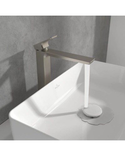 Смеситель для раковины без донного клапана Villeroy & Boch Subway 3.0 TVW11200400064