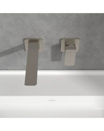 Смеситель для раковины без донного клапана Villeroy & Boch Subway 3.0 TVW11200700064