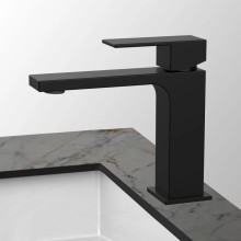 Смеситель для раковины без донного клапана Vincea Cube VBF-1C01MB