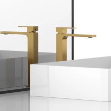 Смеситель для раковины без донного клапана Vincea Cube VBF-1C02BG