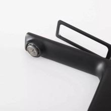 Смеситель для раковины без донного клапана GID Niagara L057-BM-K