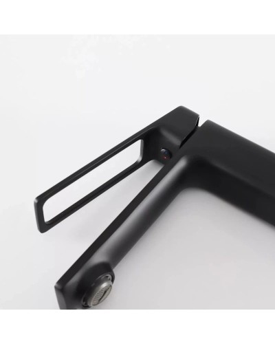 Смеситель для раковины без донного клапана GID Niagara L057-BM-K