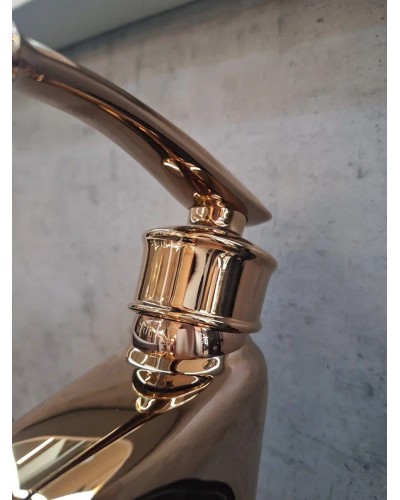 Смеситель для раковины AltroBagno Beatrice 0115 R Or