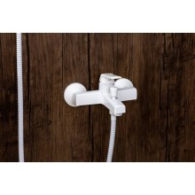 Смеситель для ванны Orange OneLife P02-100w Белый