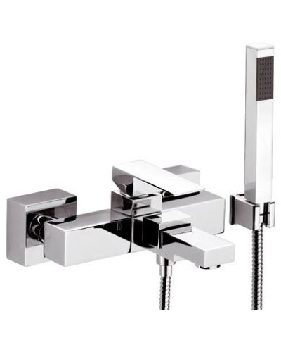 Смеситель для ванны Remer Q-Design QD02