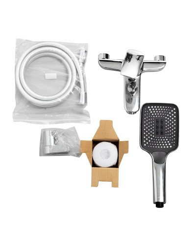 Смеситель для ванны и душа в комплекте с ручным душем, шлангом и держателем BelBagno DUE-VASM-CRM