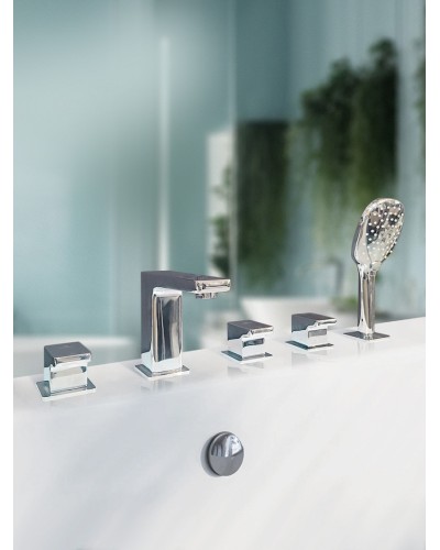 Смеситель на борт ванны врезной AltroBagno Lamberto 020101 Cr