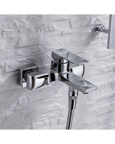 Смеситель для ванны Allen Brau Infinity 5.21006-31 Черный матовый