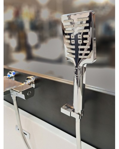 Смеситель для ванны с термостатом AltroBagno Lamberto 020401 Cr