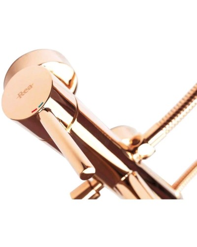 Смеситель для ванны Rea Lungo REA-B6695