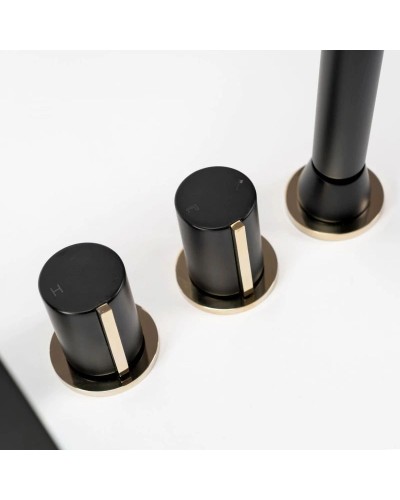 Смеситель на борт ванны Rea Icon REA-B3622