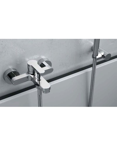 Смеситель для ванны Remer Winner W05 Хром