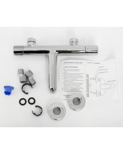 Смеситель для ванны и душа в комплекте с ручным душем, шлангом и держателем BelBagno UNO-VASM/DFS-CRM