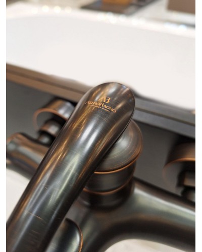 Смеситель для ванны с душем AltroBagno Beatrice 0205 Br Ne