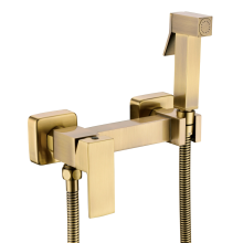 Смеситель с гигиеническим душем RIMERO RM700BR (Бронза)