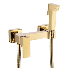 Смеситель с гигиеническим душем RIMERO RM700GO (Золото)