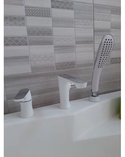 Смеситель на борт ванны Haiba HB80804 Белый