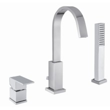 Смеситель на борт ванны на 3 отверстия CEZARES UNIKA-BVD3-01