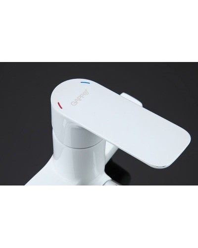 Смеситель для ванны Gappo G48 G2248 универсальный Белый Хром