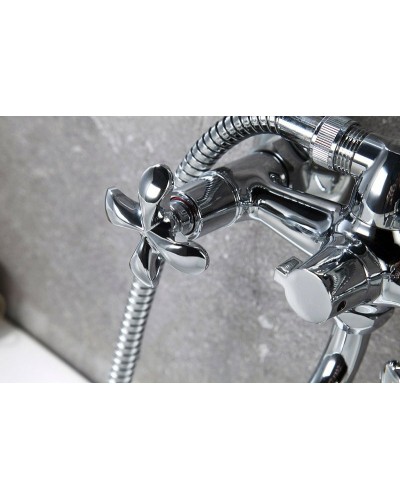 Смеситель для ванны Lemark Flora LM0151C универсальный Хром