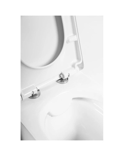 Подвесной безободковый унитаз BelBagno Ancona BB1224CHR-SM
