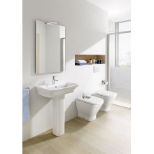 Комплект унитаза со смывным бачком Roca The Gap 893109000 с сиденьем Микролифт и клавишей смыва Хром